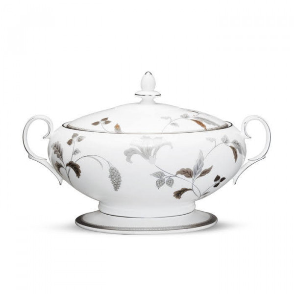 Islay Platinum Casserole - Noritake 